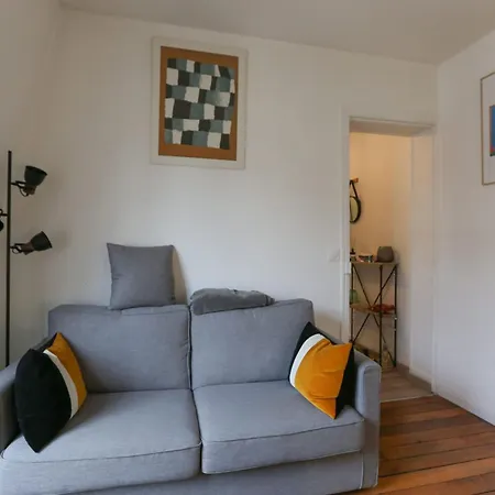 Magnificent Renovated In 17th * Paris