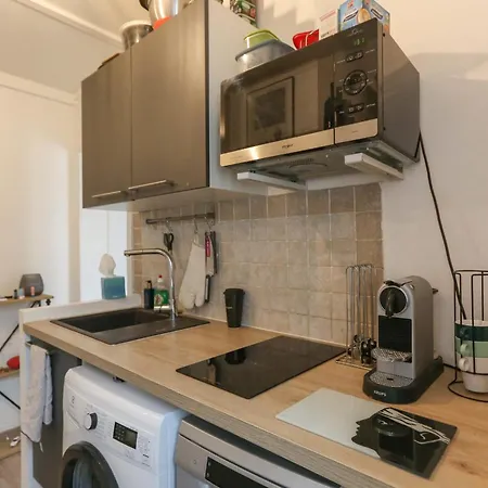 Magnificent Renovated In 17th *
